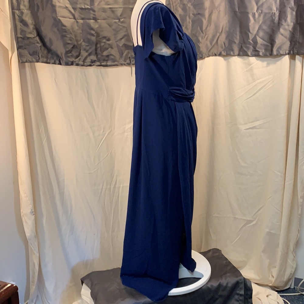 NWT  size 14 junior city chic sapphire blue formal dress.